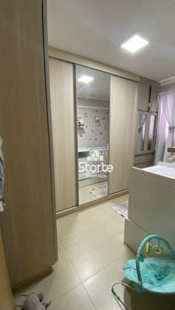 Apartamento à venda com 2 quartos, 52m² - Foto 8