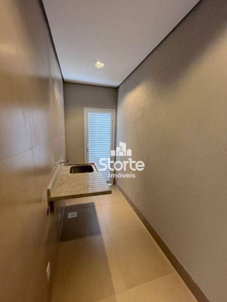 Casa, 3 quartos, 250 m² - Foto 9