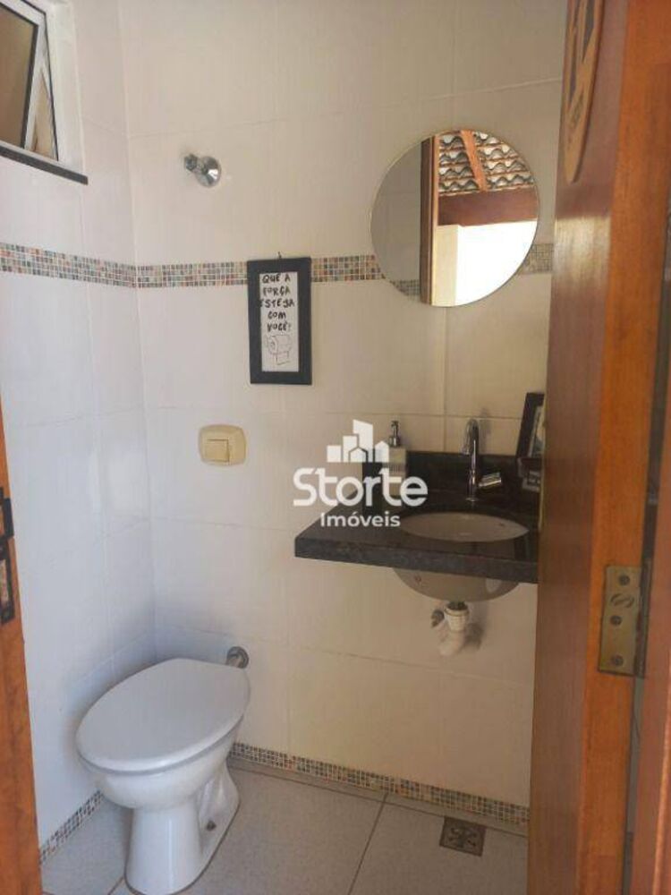Casa, 4 quartos, 200 m² - Foto 4