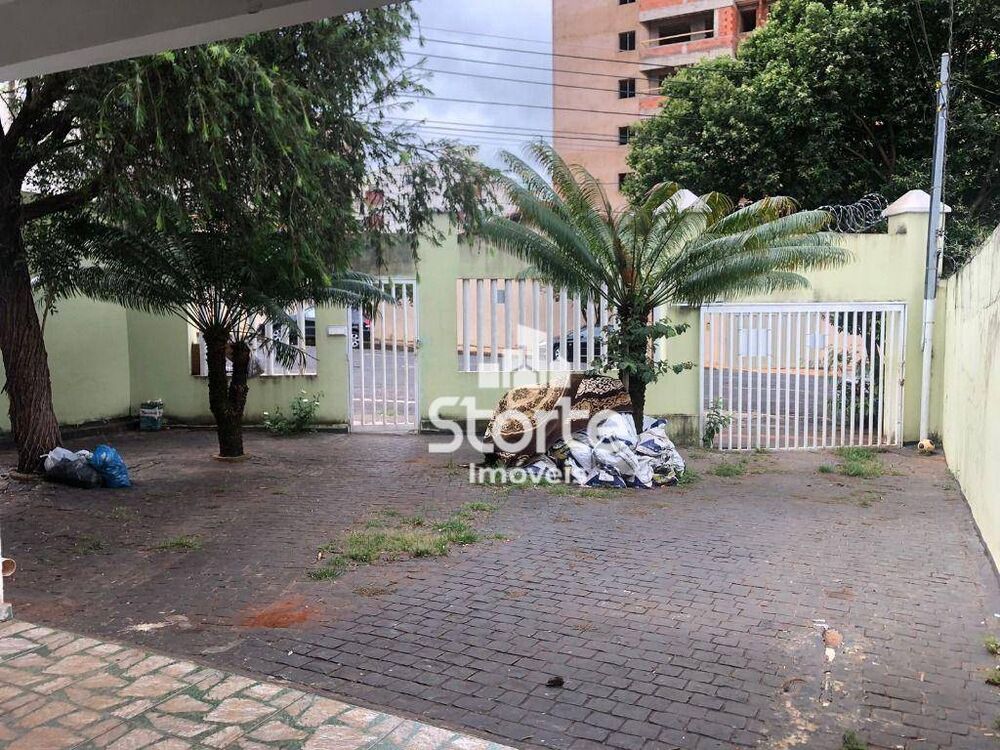 Casa, 3 quartos, 200 m² - Foto 10