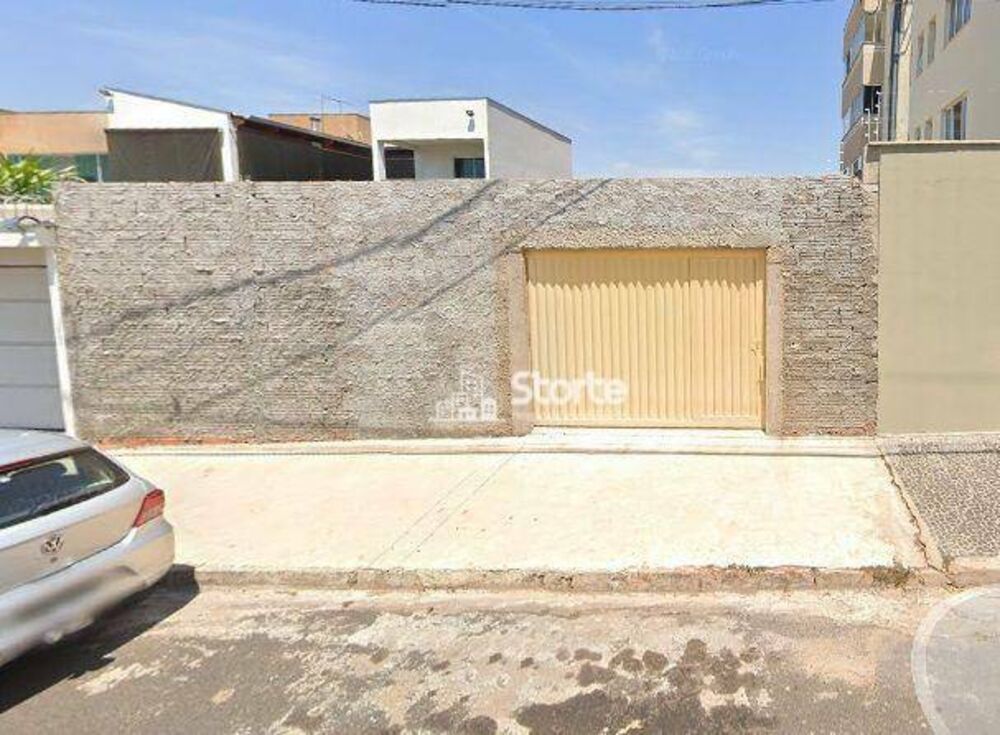Terreno, 300 m² - Foto 1