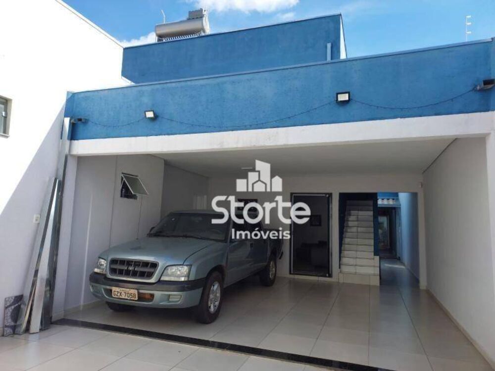 Casa, 4 quartos, 225 m² - Foto 4