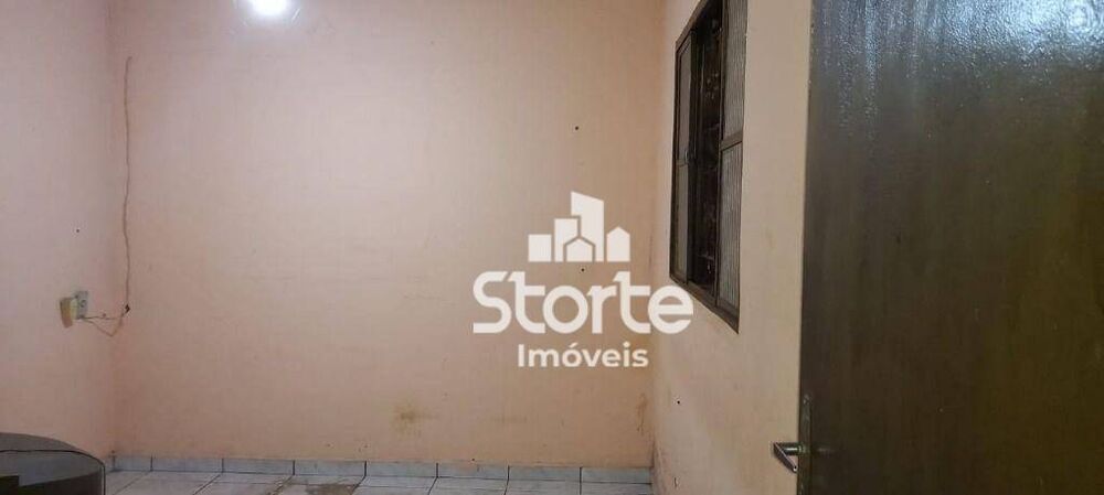 Casa, 5 quartos, 120 m² - Foto 1