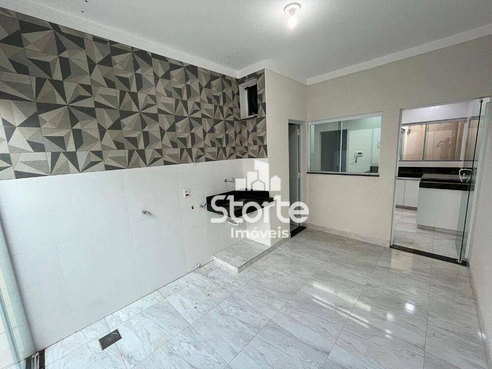 Casa, 3 quartos, 140 m² - Foto 4