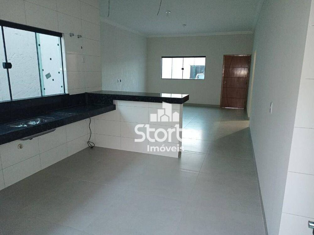 Casa, 3 quartos, 94 m² - Foto 1