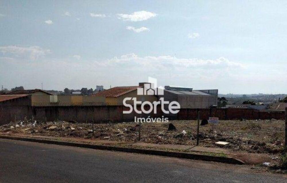 Terreno, 300 m² - Foto 1