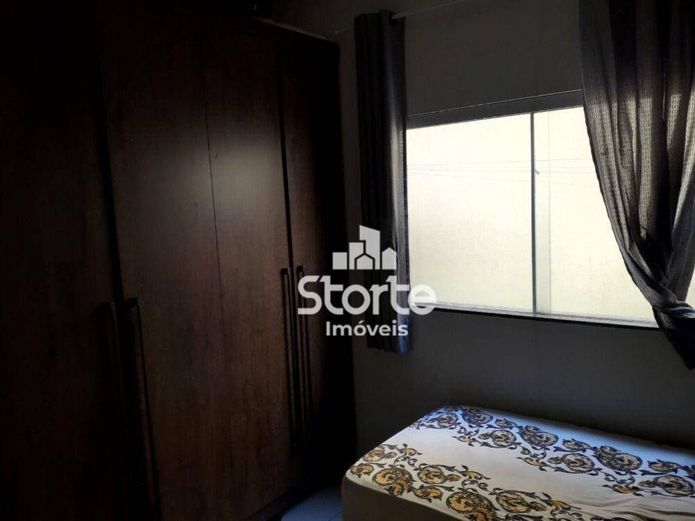 Casa, 3 quartos, 200 m² - Foto 2