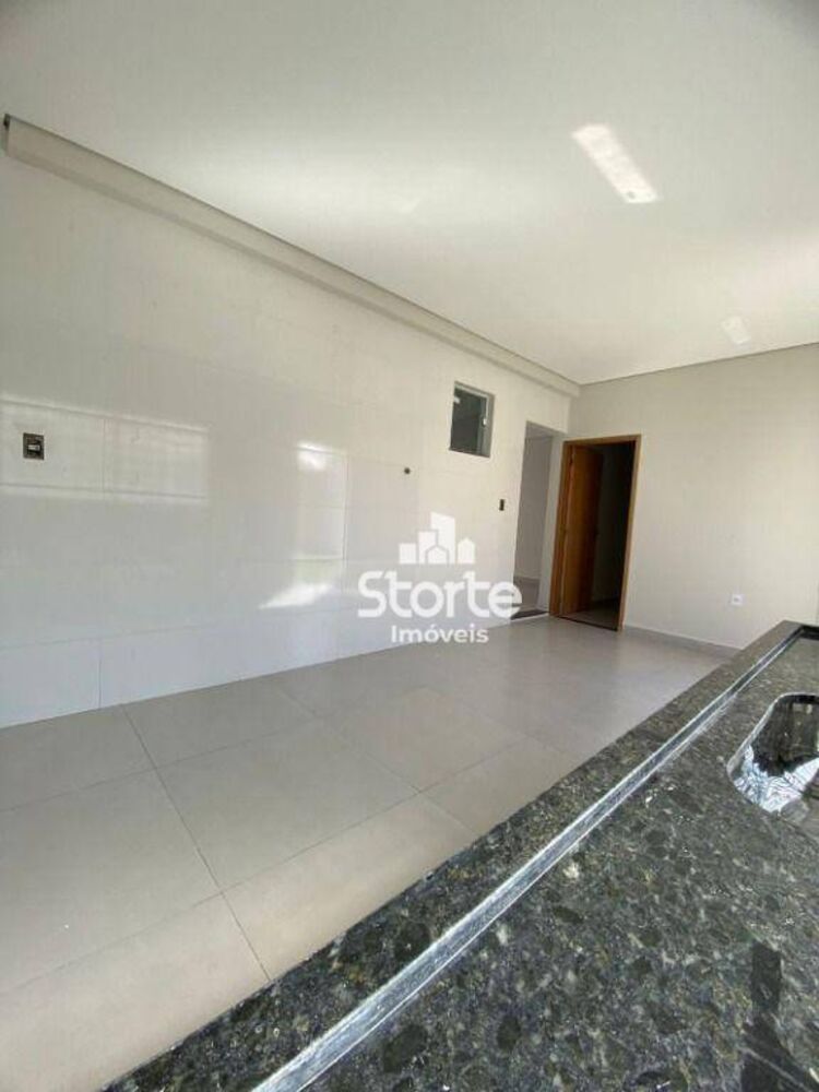 Casa, 4 quartos, 150 m² - Foto 2