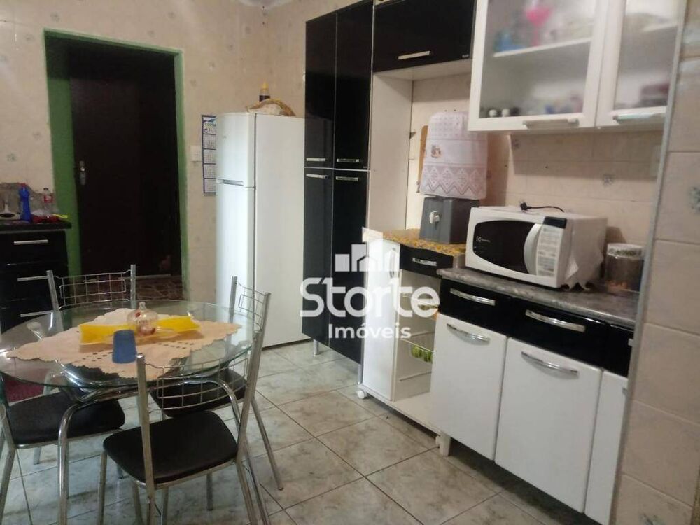 Casa, 4 quartos, 220 m² - Foto 3