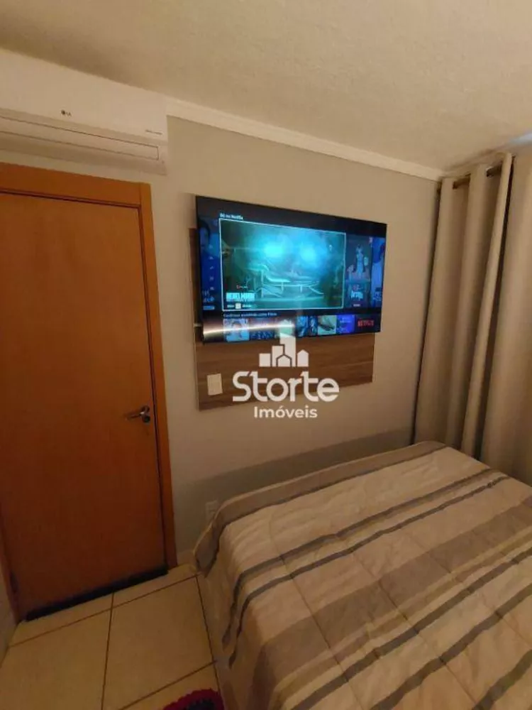 Apartamento à venda com 2 quartos, 45m² - Foto 4