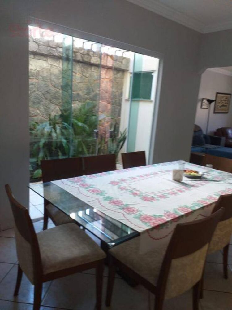 Casa, 3 quartos, 150 m² - Foto 1