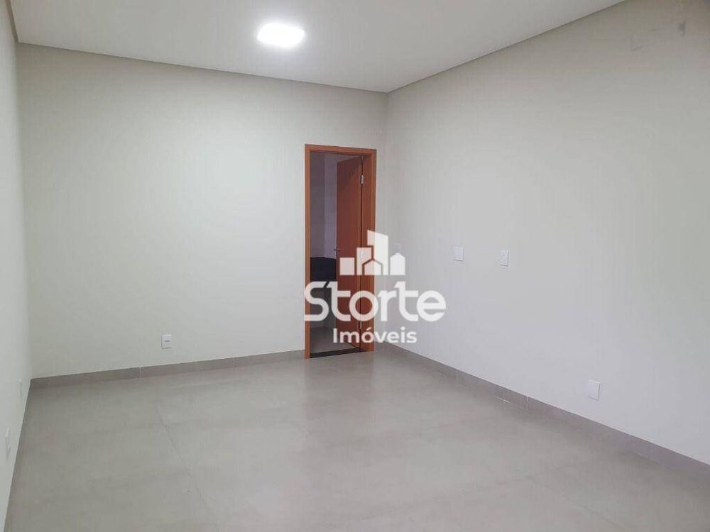 Casa, 3 quartos, 165 m² - Foto 1