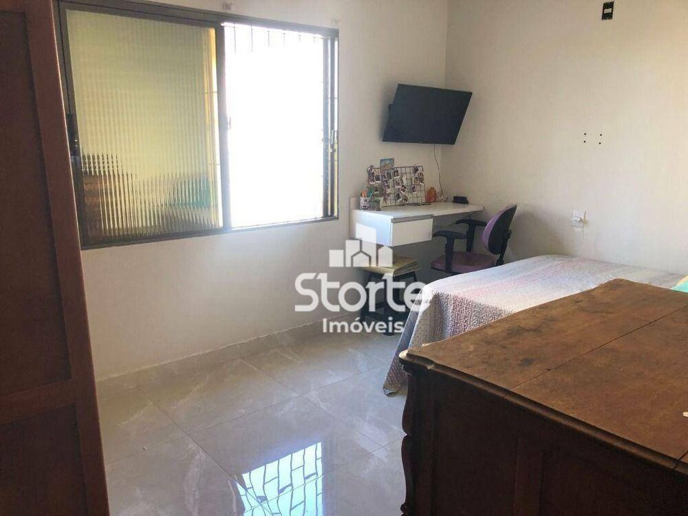 Casa, 4 quartos, 160 m² - Foto 4
