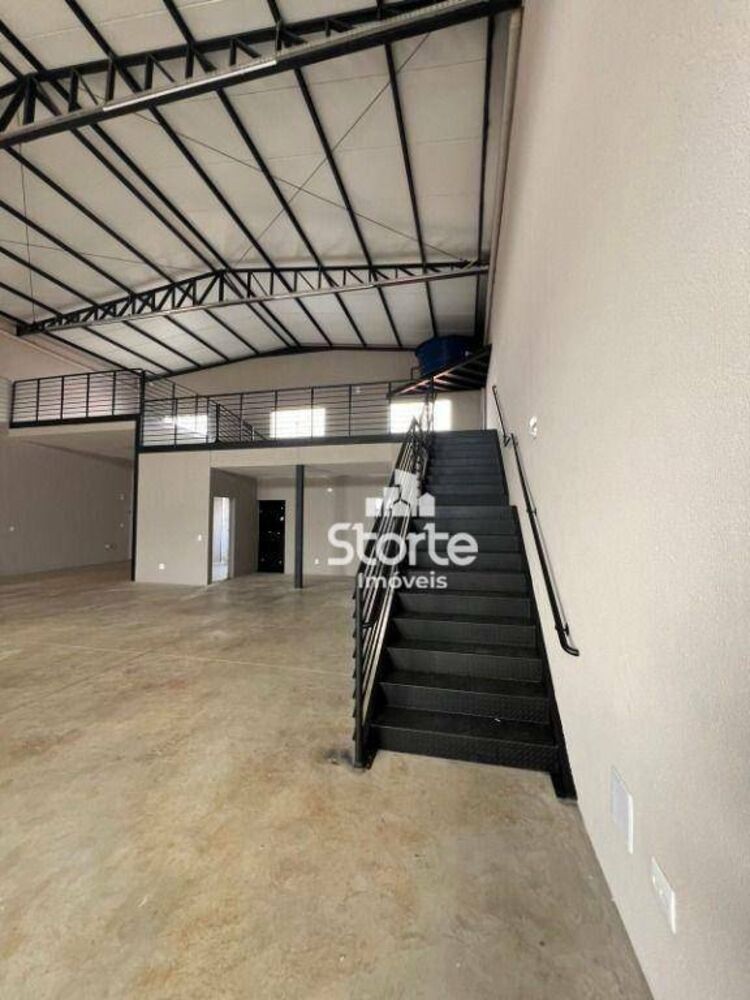 Depósito-Galpão, 360 m² - Foto 1