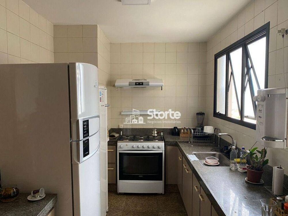 Apartamento, 3 quartos, 121 m² - Foto 3