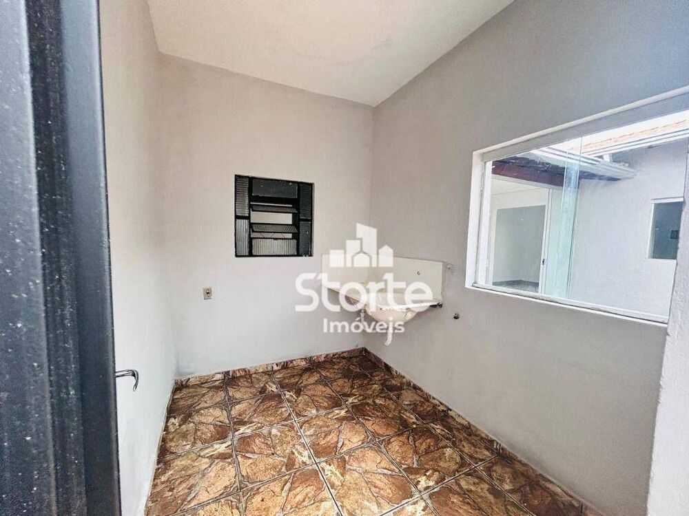 Casa, 3 quartos, 154 m² - Foto 3