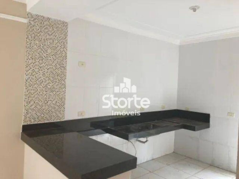 Casa, 3 quartos, 77 m² - Foto 3