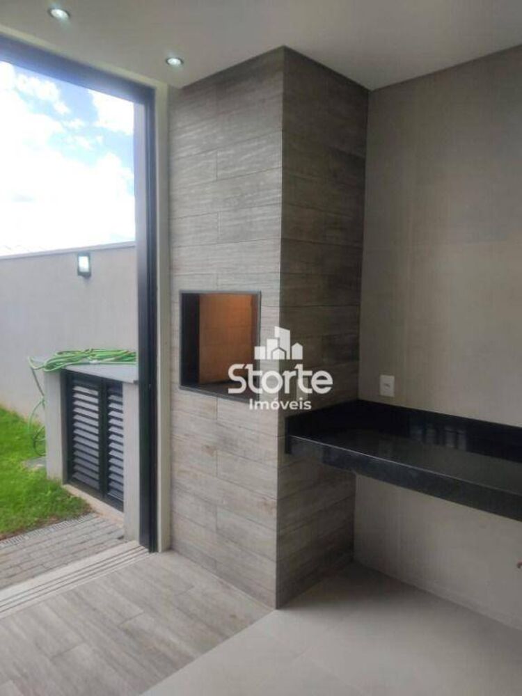 Casa, 3 quartos, 133 m² - Foto 1
