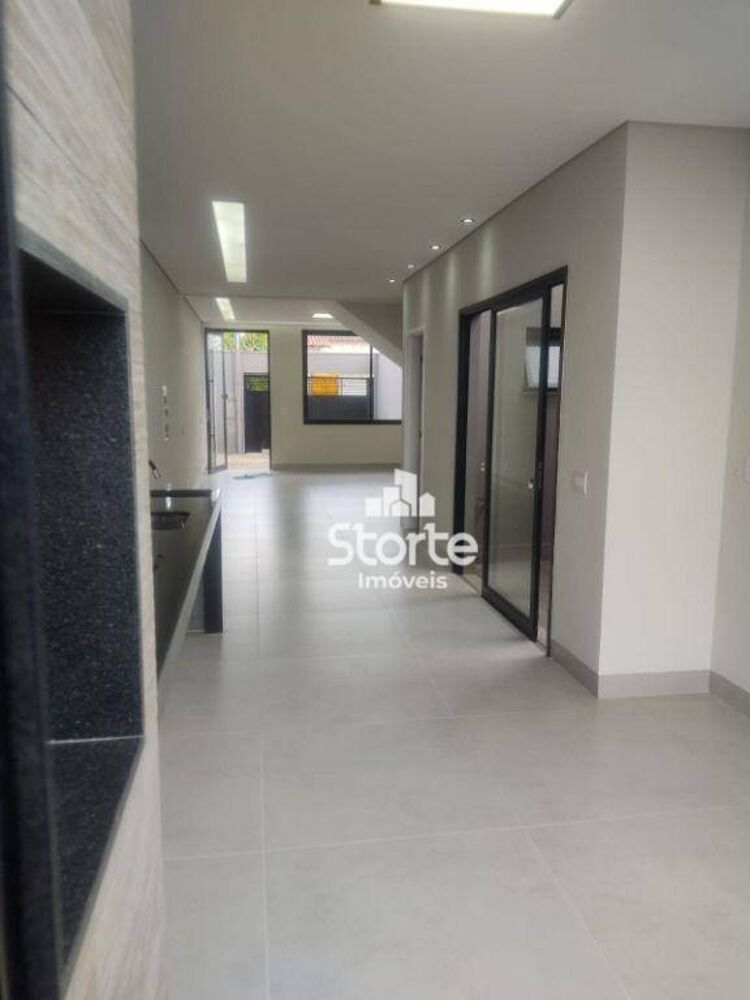 Casa, 3 quartos, 133 m² - Foto 4