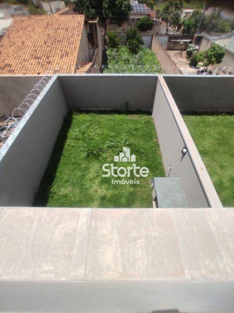 Casa, 3 quartos, 133 m² - Foto 2