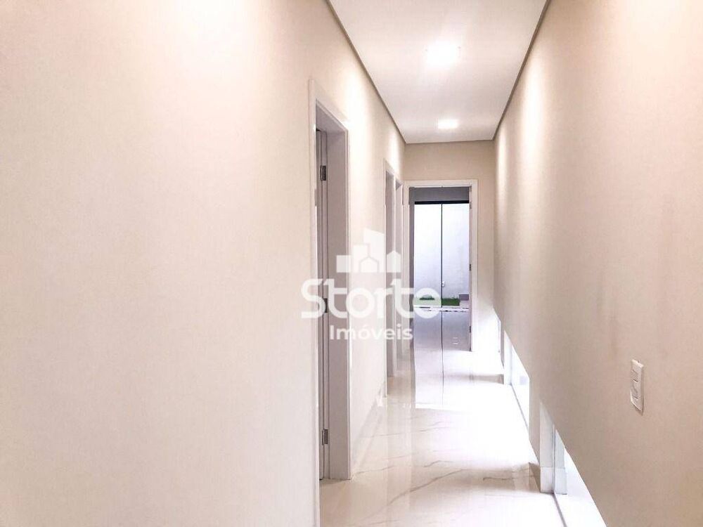 Casa, 3 quartos, 138 m² - Foto 2