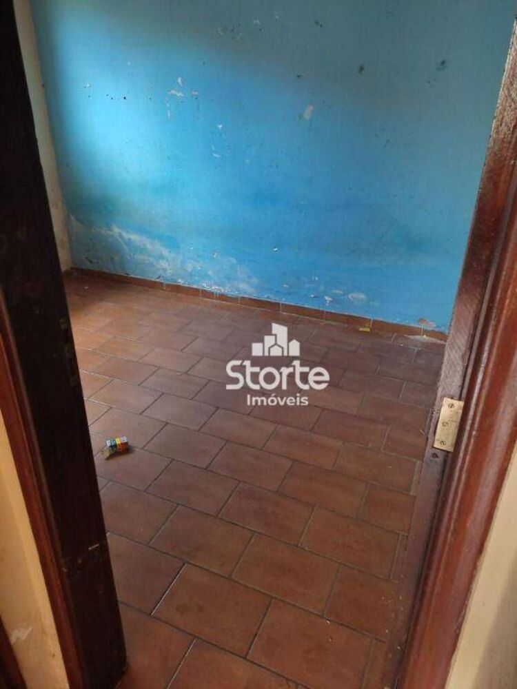 Casa à venda com 3 quartos, 55m² - Foto 5