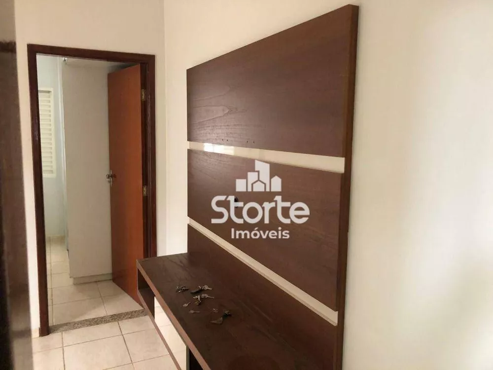 Casa, 3 quartos, 210 m² - Foto 1