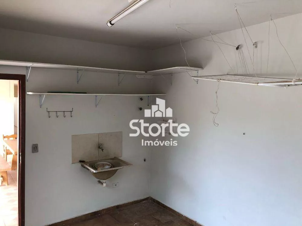 Casa, 3 quartos, 210 m² - Foto 6