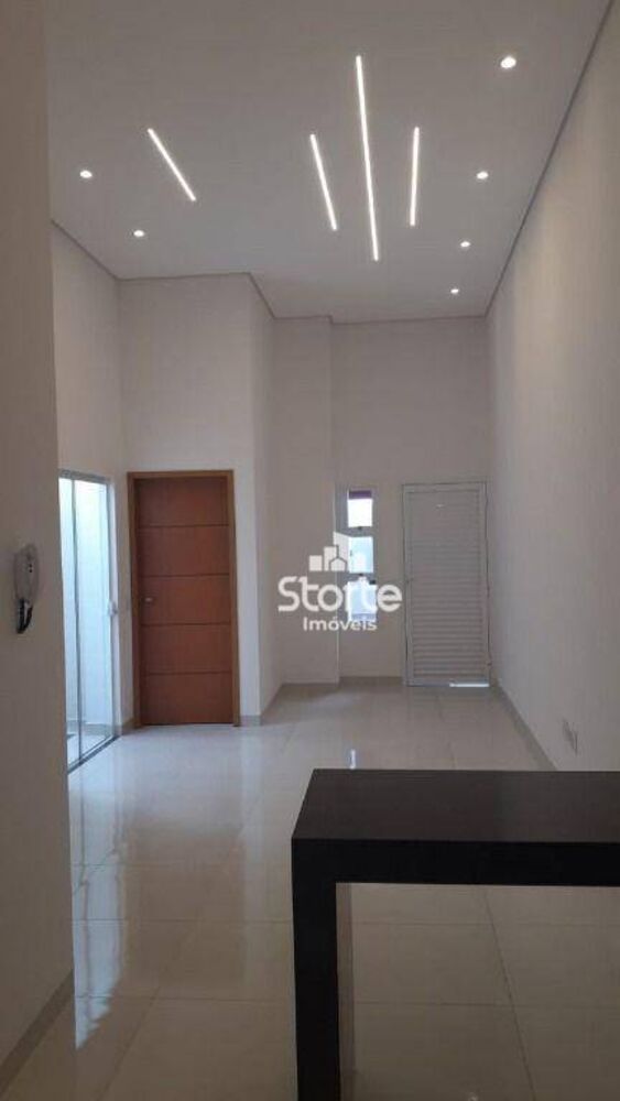 Casa, 3 quartos, 105 m² - Foto 2