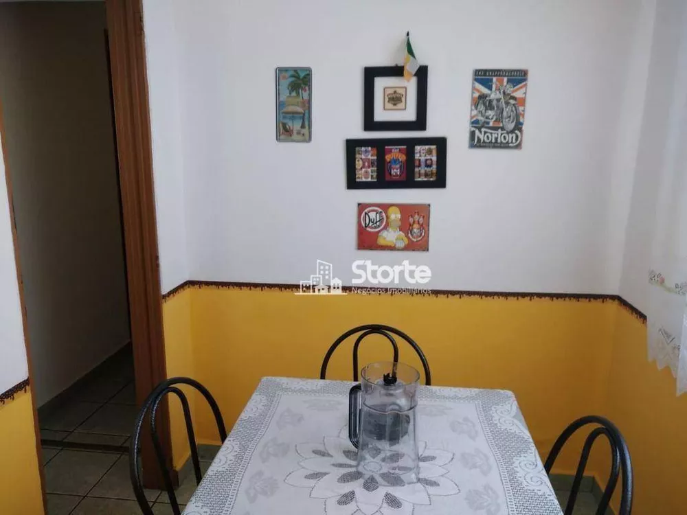 Casa, 3 quartos, 252 m² - Foto 23