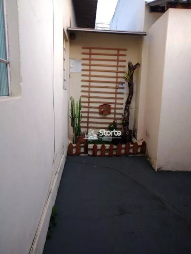 Casa, 3 quartos, 252 m² - Foto 22