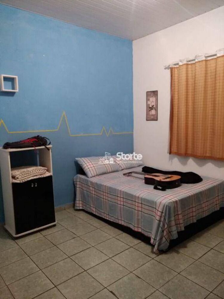 Casa, 3 quartos, 252 m² - Foto 3