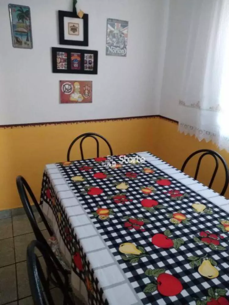 Casa, 3 quartos, 252 m² - Foto 14