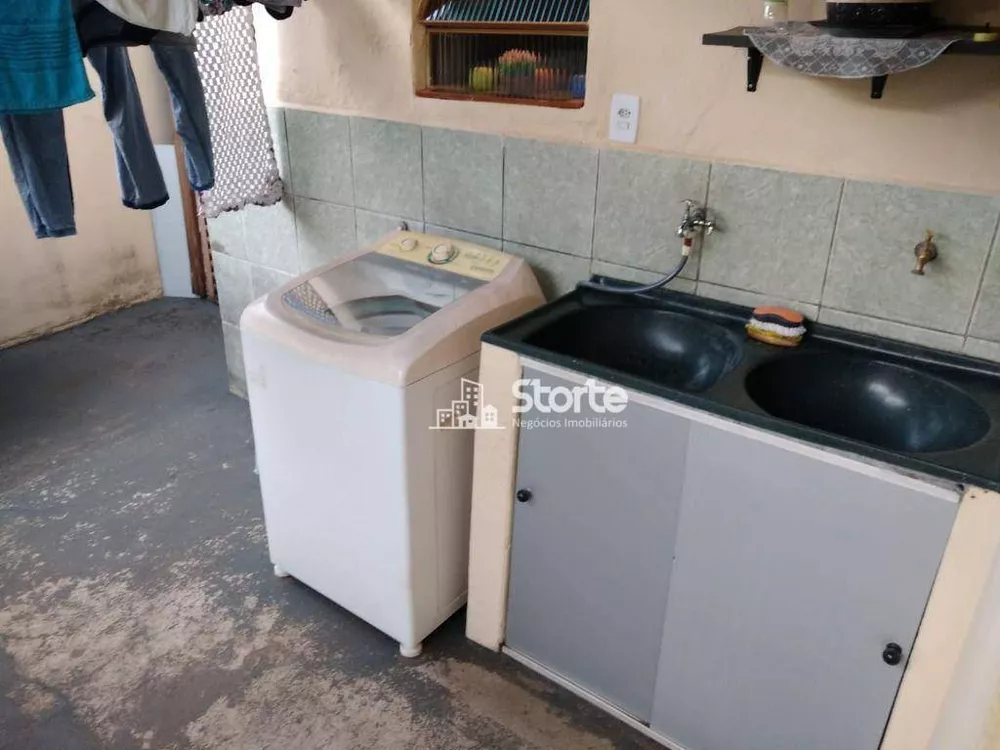Casa, 3 quartos, 252 m² - Foto 20