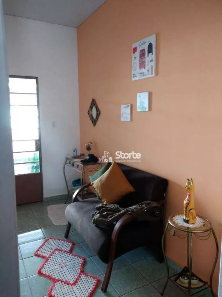 Casa, 3 quartos, 252 m² - Foto 17