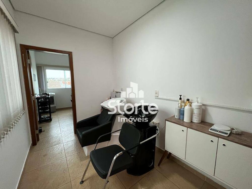 Casa, 241 m² - Foto 12