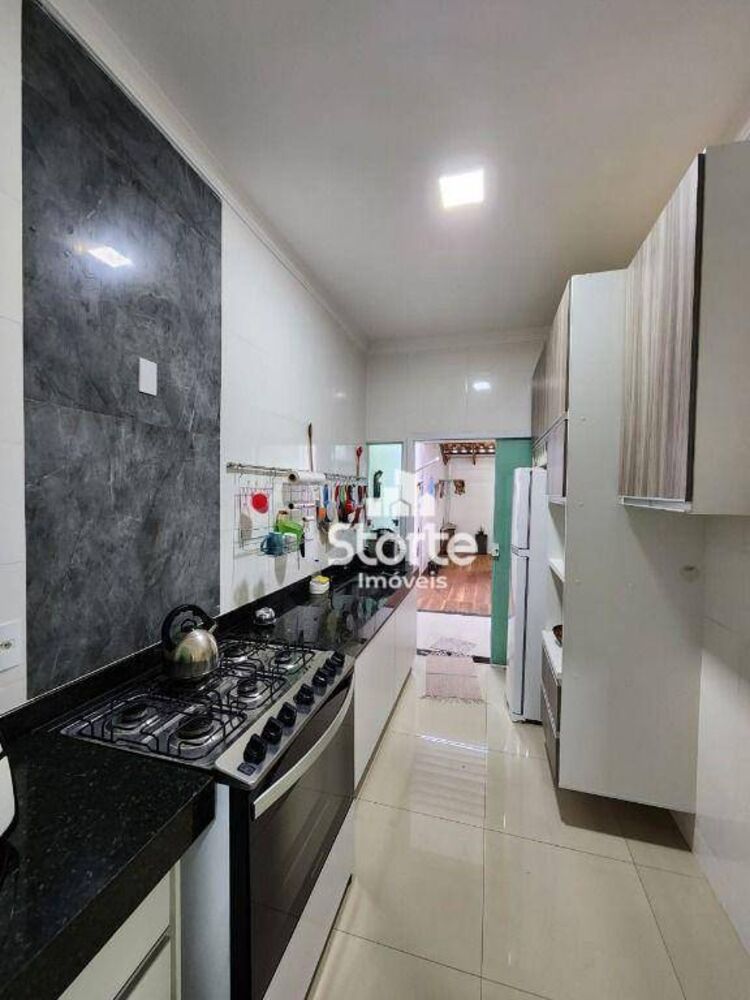 Casa, 2 quartos, 60 m² - Foto 2