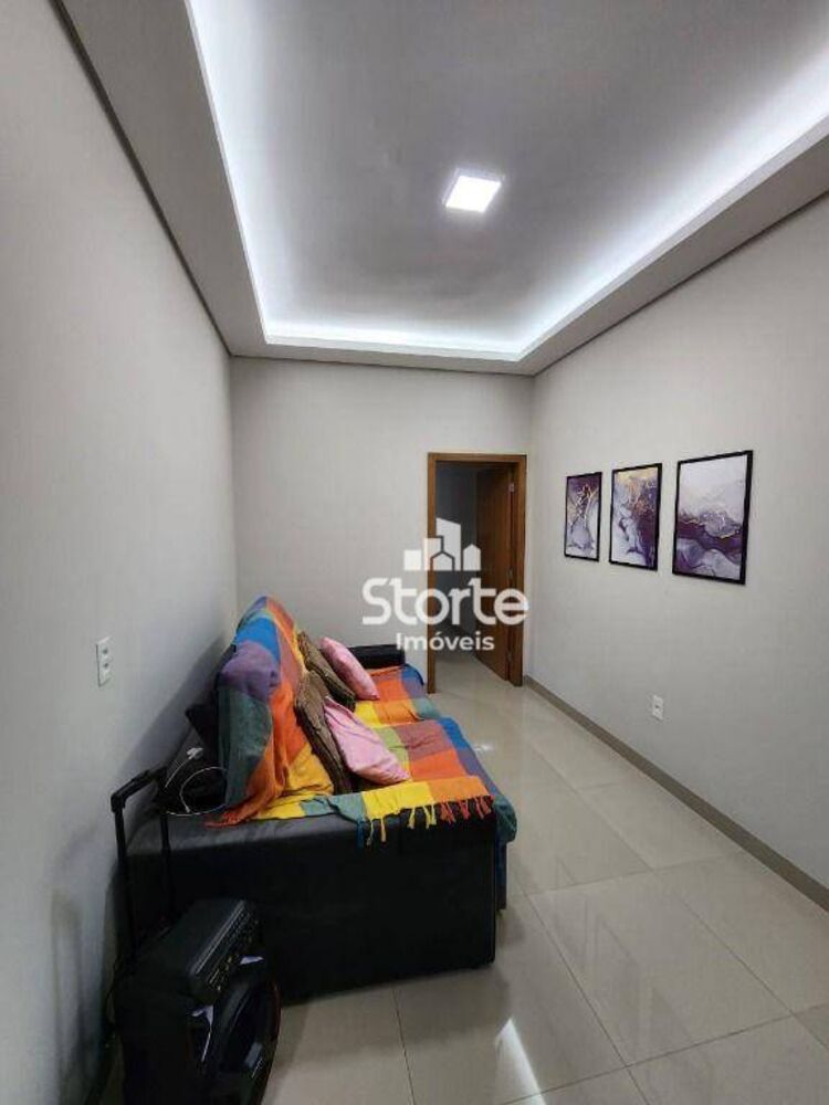 Casa, 2 quartos, 60 m² - Foto 1