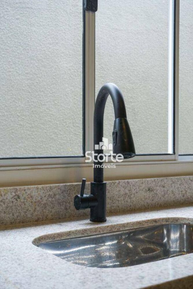 Casa, 3 quartos, 260 m² - Foto 2