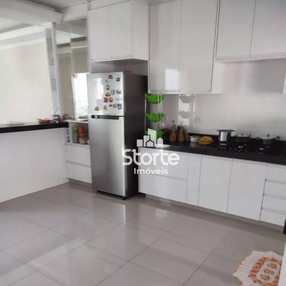 Casa, 3 quartos, 180 m² - Foto 14