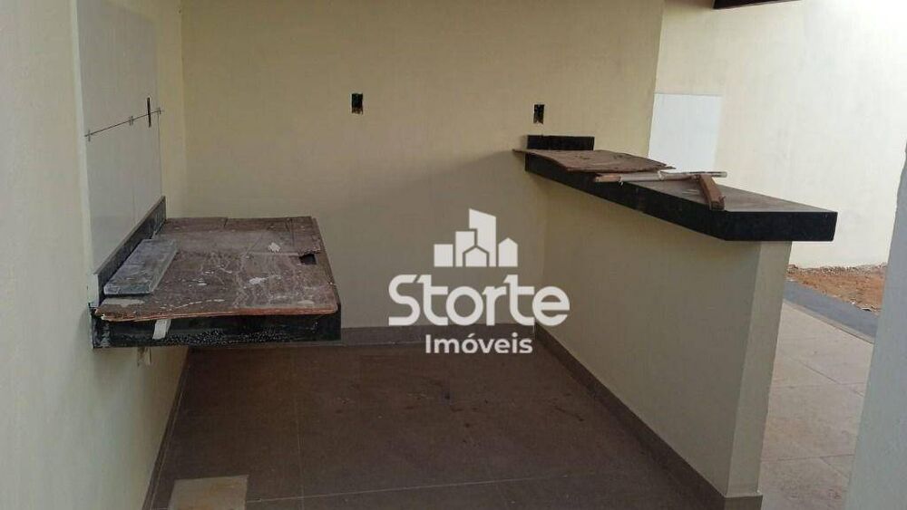 Casa, 3 quartos, 132 m² - Foto 2