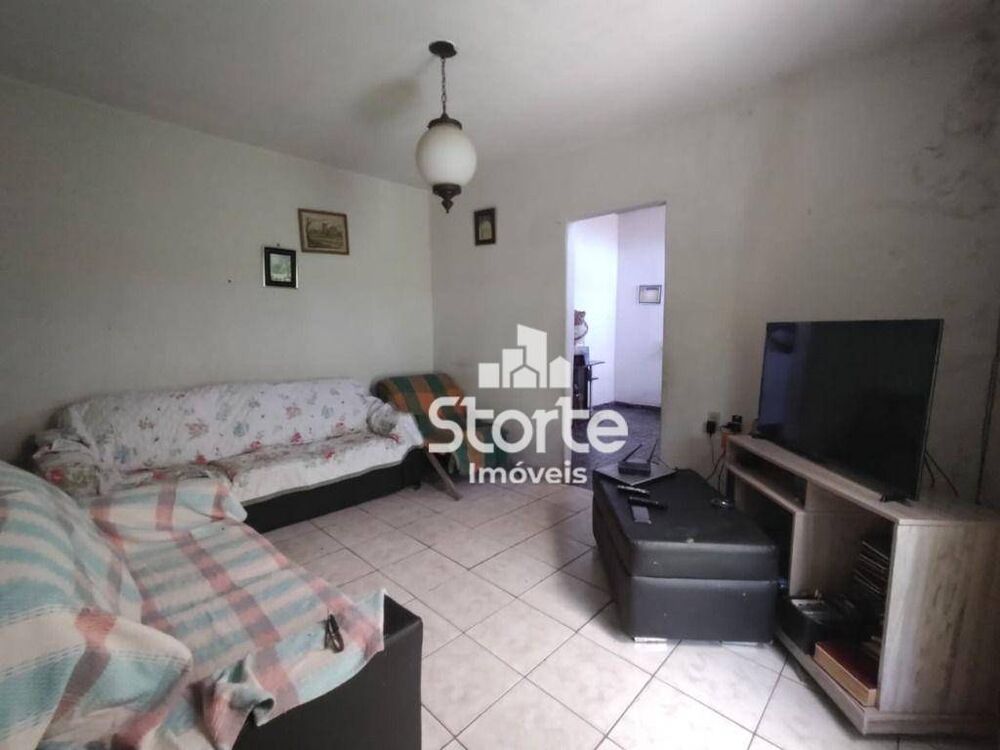 Casa, 4 quartos, 160 m² - Foto 2