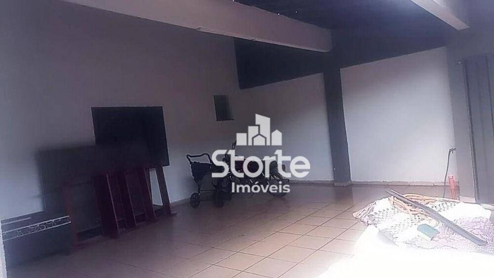 Casa, 3 quartos, 226 m² - Foto 6
