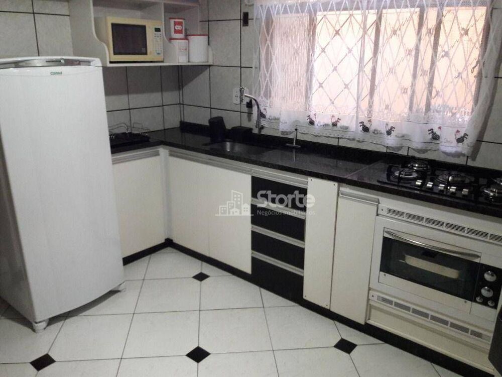 Casa, 3 quartos, 135 m² - Foto 4