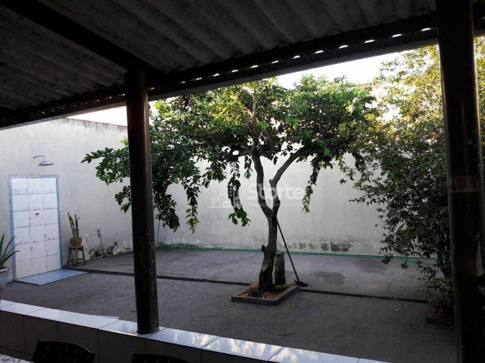 Casa, 3 quartos, 135 m² - Foto 1