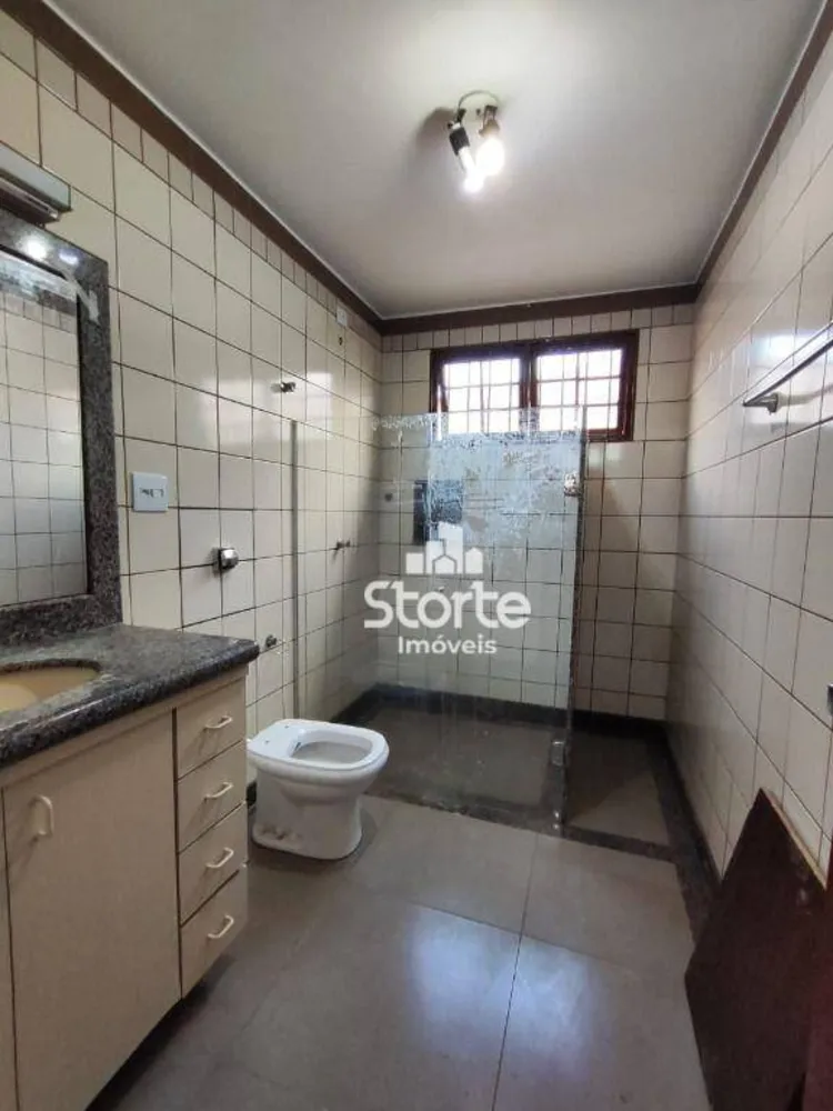 Casa, 3 quartos, 190 m² - Foto 3
