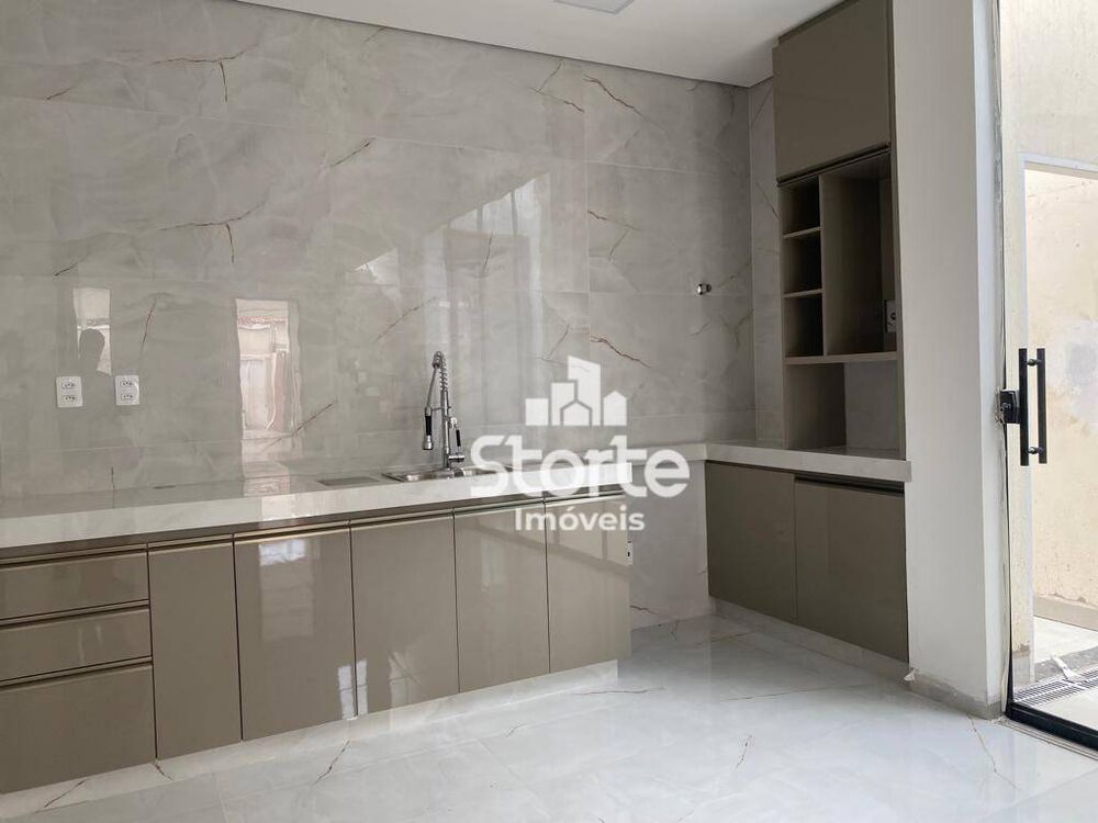 Casa, 3 quartos, 180 m² - Foto 9