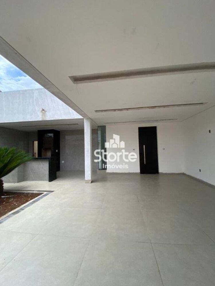 Casa, 3 quartos, 180 m² - Foto 3