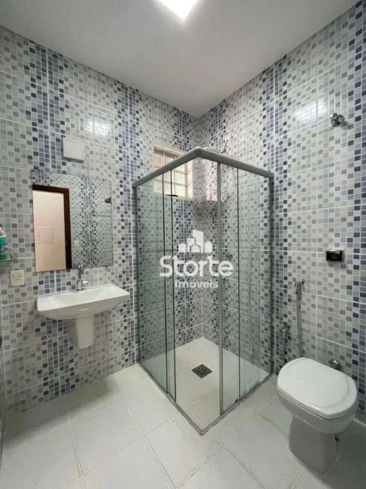 Casa, 3 quartos, 200 m² - Foto 4