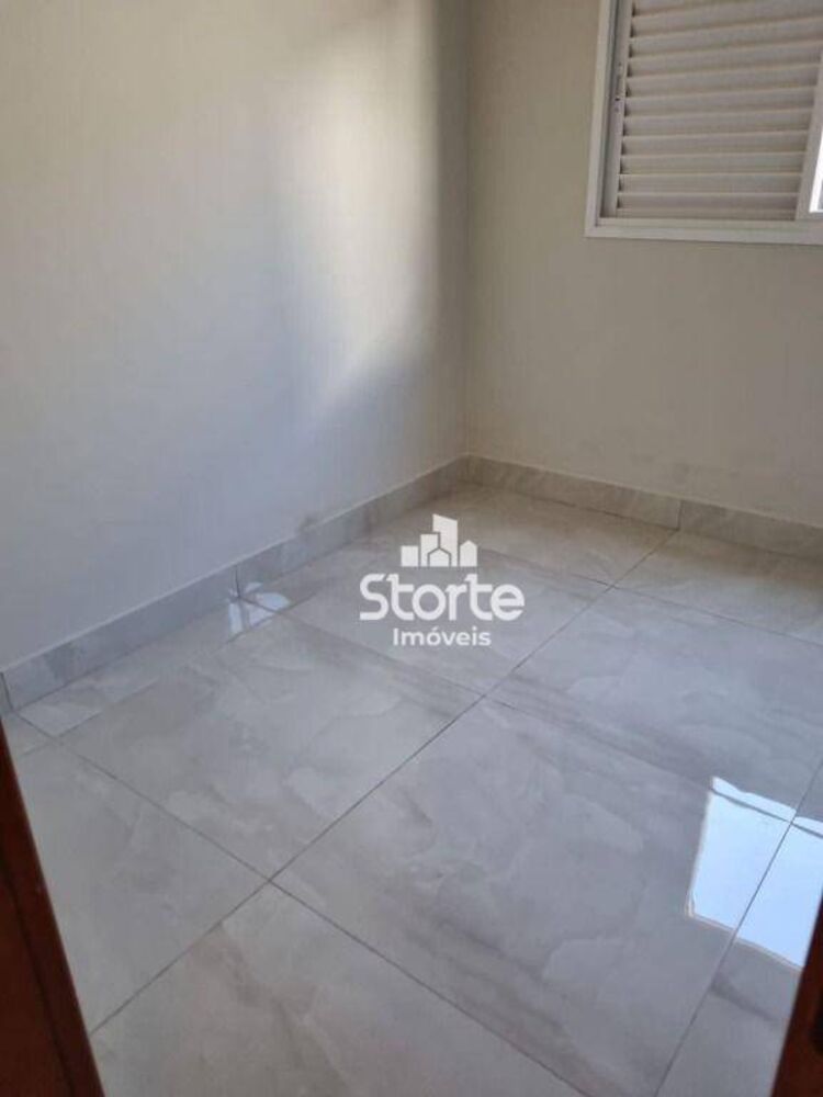 Casa, 3 quartos, 180 m² - Foto 2